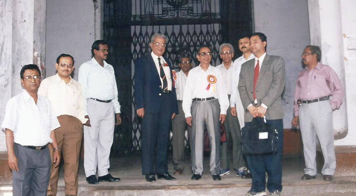 A glimps of Senior Alumni